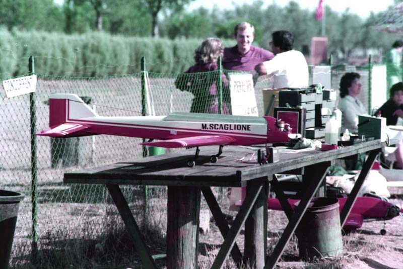 Modello sul tavolo di Tonio 1982